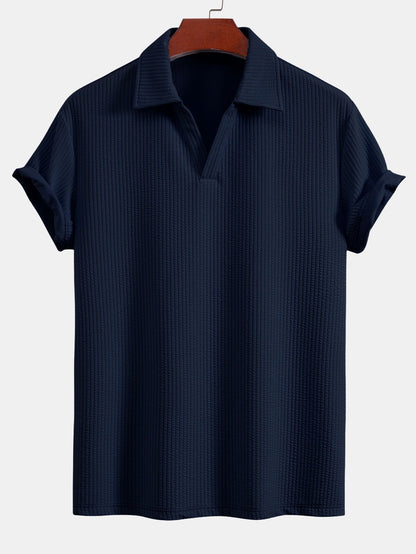 Strukturiertes V-Ausschnitt-Polo & Shorts
