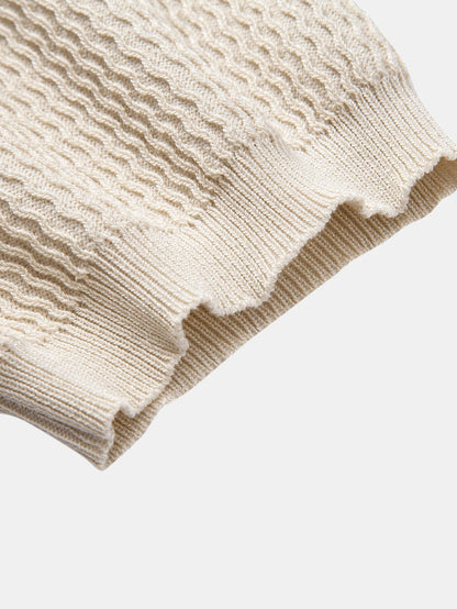 V-Ausschnitt Poloshirt mit Wellen-Jacquard-Strick