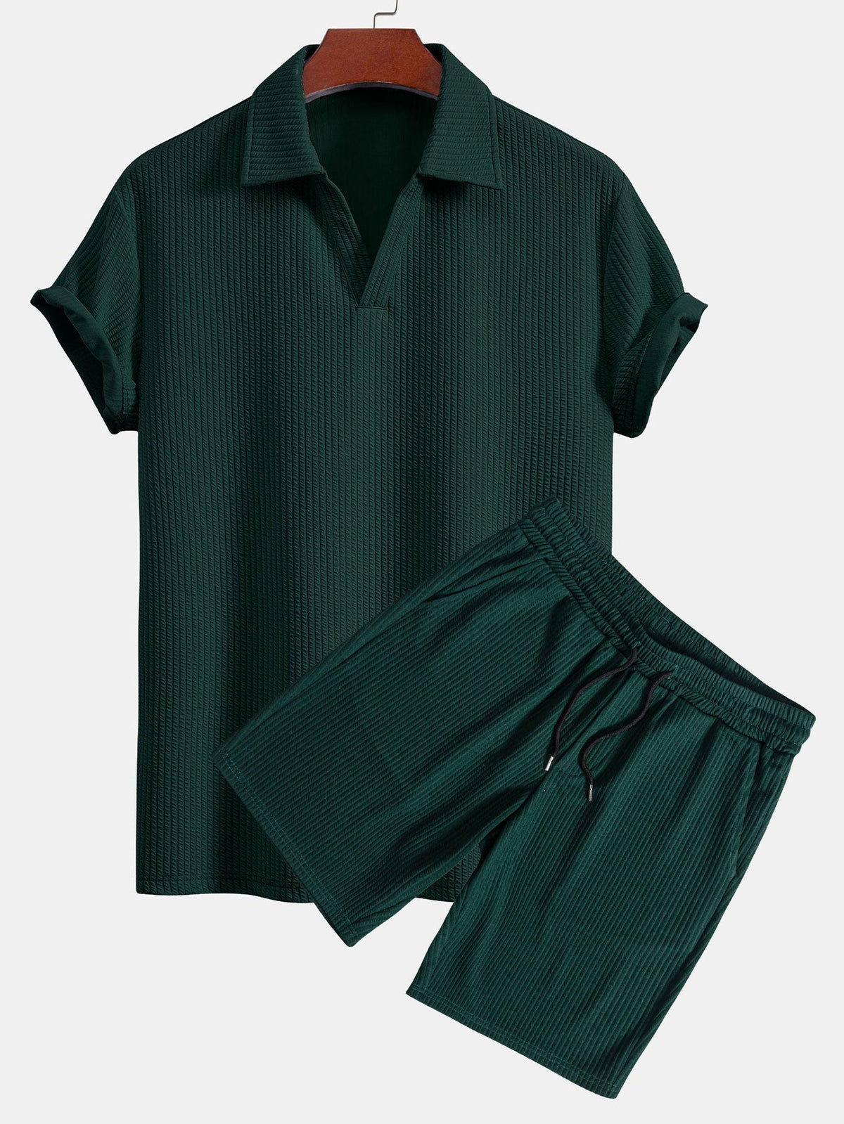 Strukturiertes V-Ausschnitt-Polo & Shorts
