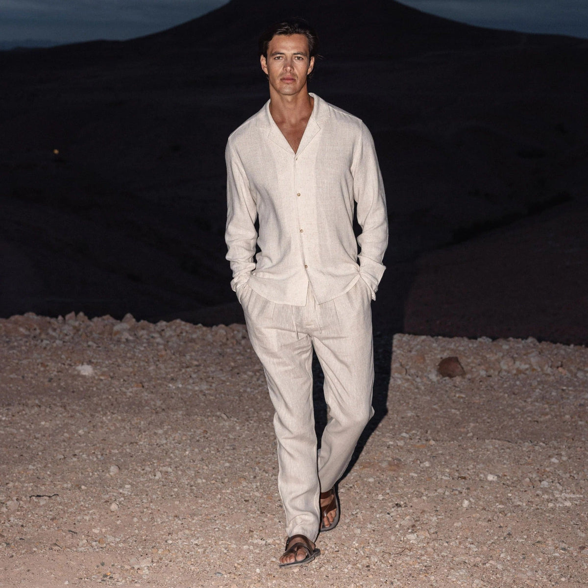 Capri-Leinenhose